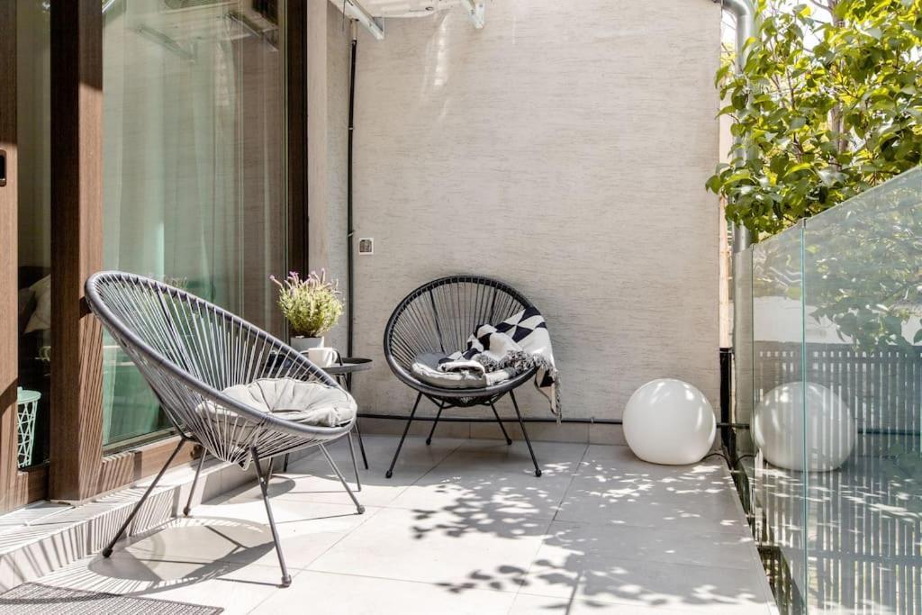 Sophisticated Gem In The Heart Of Apartment Sofia